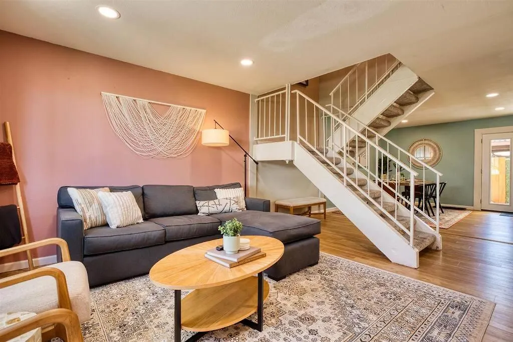 Scott Casa - Walkable To Old Town Scottsdale, Vibrant Space, Inviting Patio! USA
